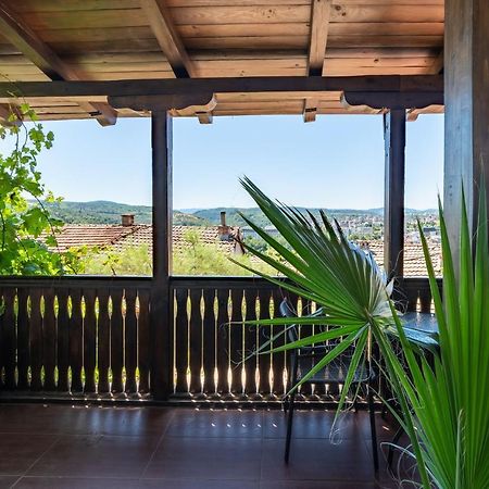 Винената Къща Veliko Tarnovo Exterior photo